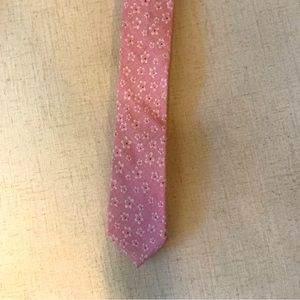 Pink floral skinny tie